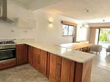 Townhouse, Duplex de 3 Chambres