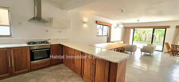Superb duplex of 177 m², furnished and equipped, in Grand Baie