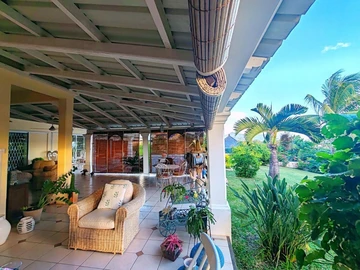 5 Bedroom Villa
