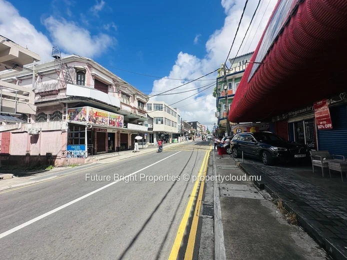 Commercial Space for Rent in Rose Belle – Prime Location!