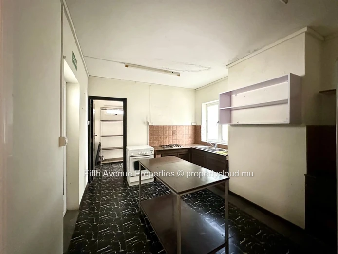 25-Bedroom Guest House – Exceptional Investment Opportunity