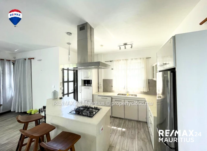 Stunning 3 Bedroom Villa  in Pereybere