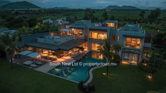 Paradise found: Luxe living 