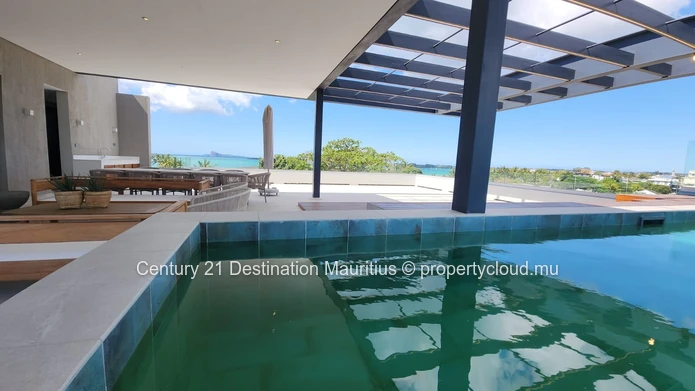 Finest Views at Mont Choisy
