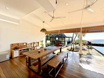 5 Bedroom Villa