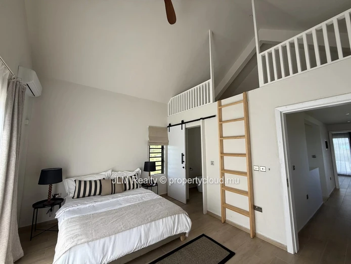 Superb brand-new villa with swimming pool for rent in a secure residence in Mont Choisy, Mauritius