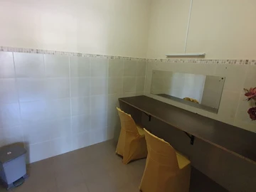 3 Bedroom Building