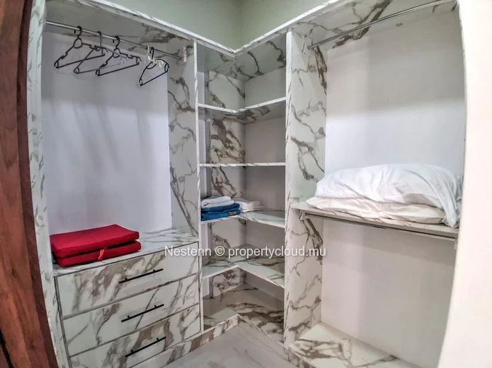 Villa contemporaine 4 chambres avec piscine 