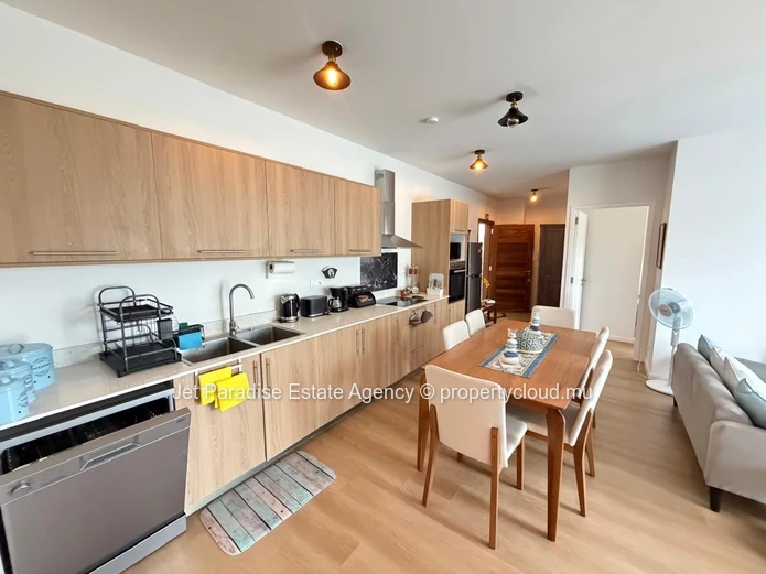 Modern Fully Furnished Apartment – 2 Bedrooms with Balcony
