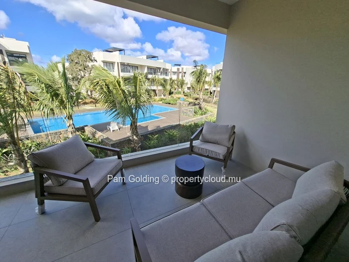 Appartement de 3 chambres récemment mis sur le marché à La Pointe Phase 2 | Confort moderne et art de vivre côtier