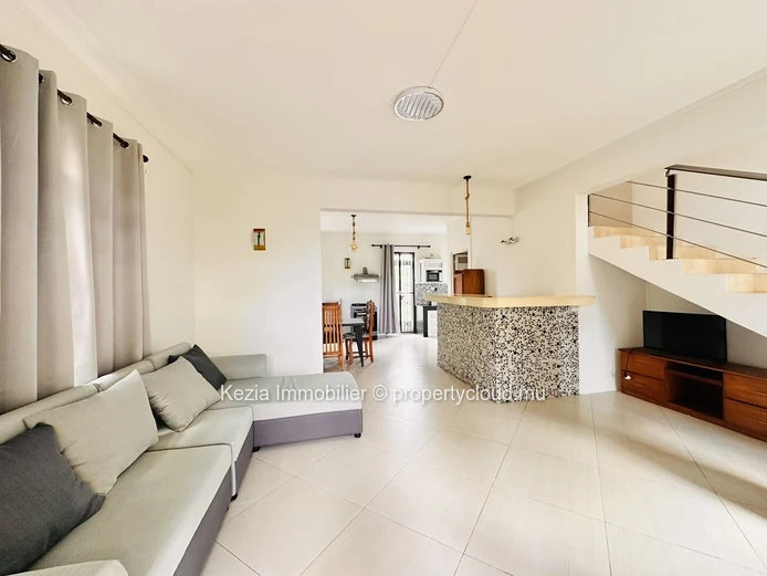 Duplex With Private Garden