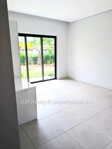 Contemporary Apartment for Sale in Pointe aux Canonniers, Mauritius