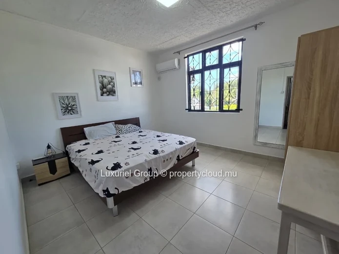 Villa With Pool For Rent – Pointe Aux Canonniers