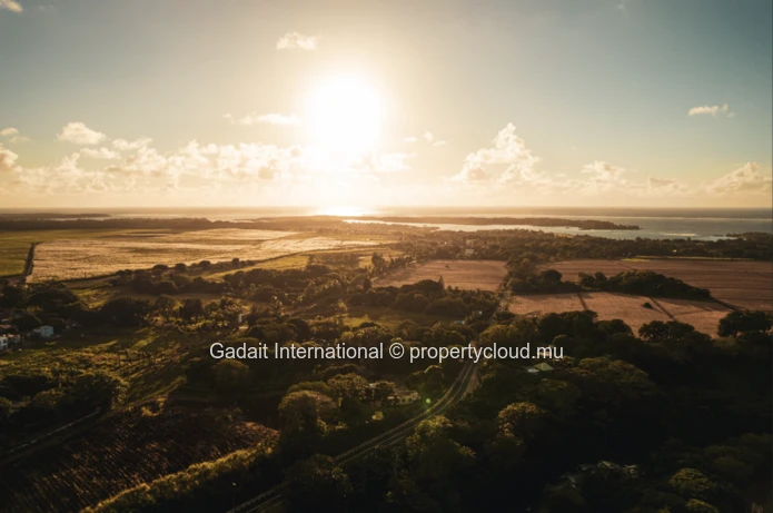 Prestigious Villa in Anahita Beau Champ – Luxury, Comfort and Golf Access