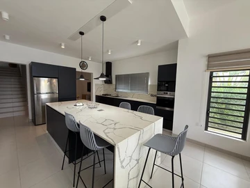 3 Bedroom Villa