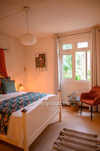 FOR RENT – Superb beachfront apartment in Grand Baie
