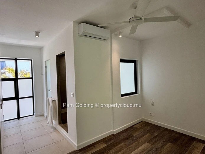 Appartement de 3 Chambres à Vendre à Pointe aux Canonniers | Marine Residences