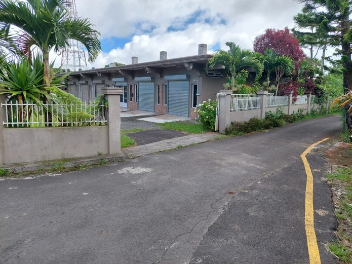 Local Commercial au Rez-de-Chaussée à Louer à Floréal