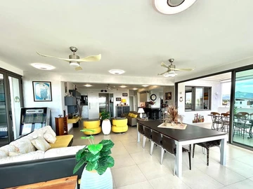 Penthouse de 3 Chambres