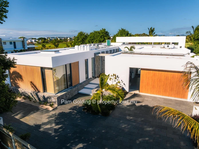 Vivez l’élégance tropicale : villa 4 chambres à Azuri Ocean & Golf Village