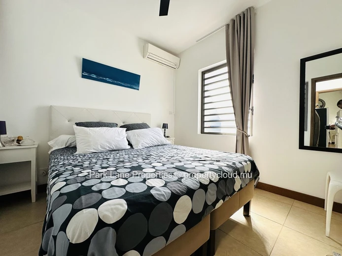 Villa for sale in a secured residence at Pereybere.