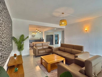 4 Bedroom Villa