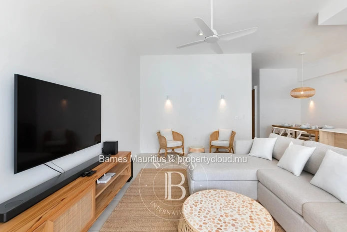 GRAND GAUBE - Luxury Seafront Living - 3 bedrooms