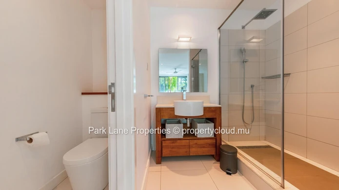 Exquisite Marina Sanctuary with Private Pool and Scenic River Views 
