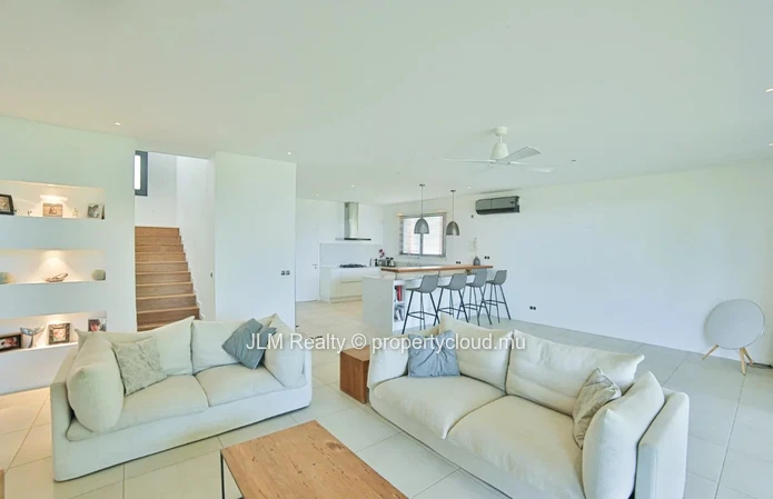 Magnificent villa with unobstructed views for sale in Tamarin, Mauritius