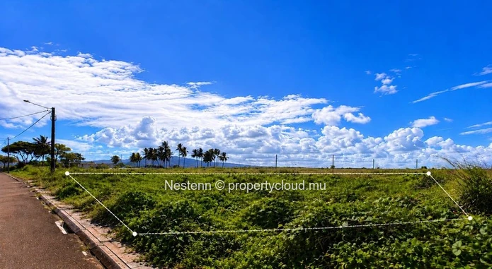 Coastal lifestyle close to daily amenities