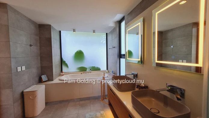 Villa de 4 Chambres – Pereybere