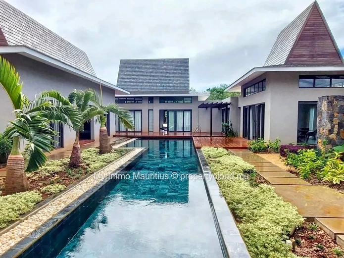  Villa d’Exception à Deux Pas de la Mer 