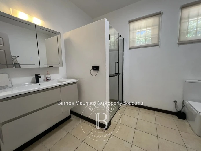 ROCHES NOIRES – Bright Villa in a Secure Estate, Close to Azuri