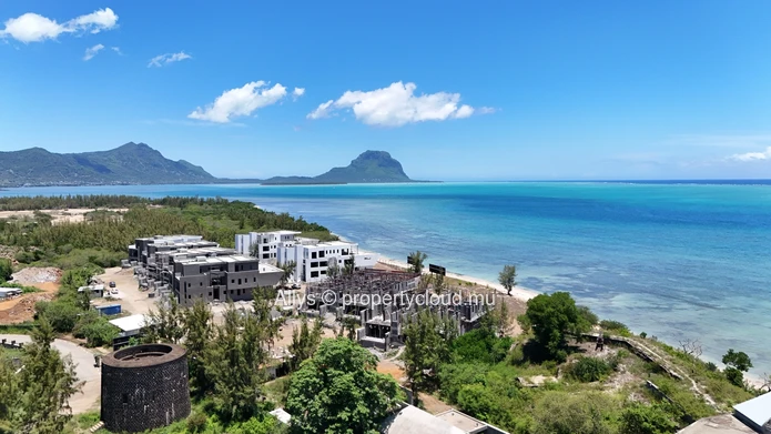 Apartment - 3 Bedrooms - 255 m²