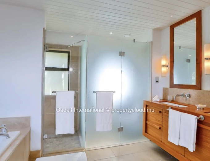 Anahita Mauritius Villa for Rent – 4 Suites, Private Pool & Panoramic Golf & Lagoon Views
