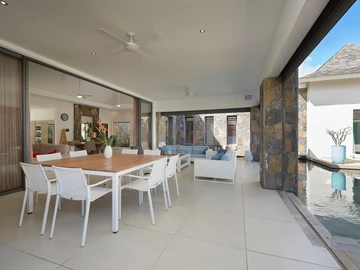 4 Bedroom Villa