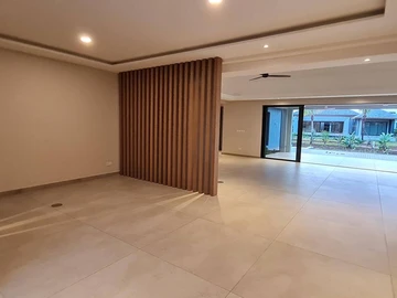 4 Bedroom Villa