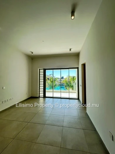 Appartement moderne de 2 chambres avec salles de bain attenantes & prestations haut de gamme – Rs 65,000