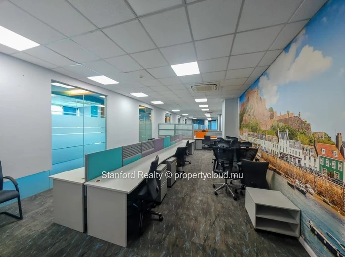 Office for Rent - Premium Office Space, Cybercity