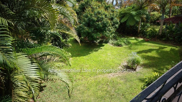 FLOREAL: 4-bedroom house