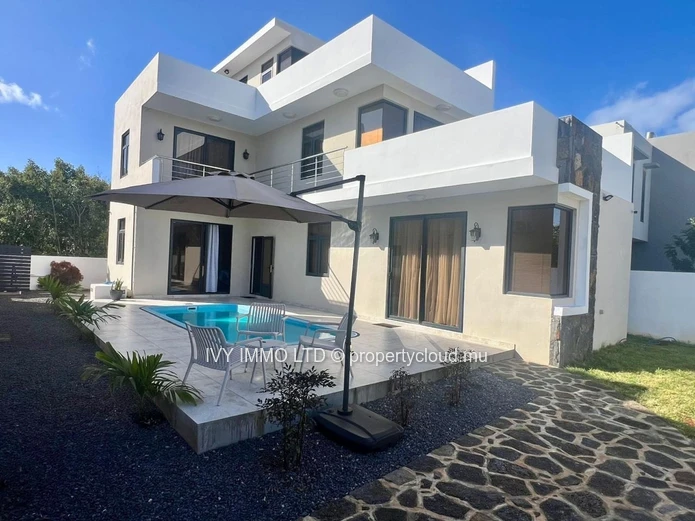 Villa For Rent – Grand Baie, Chemin 20 Pieds