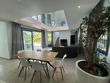 Villa de 4 Chambres