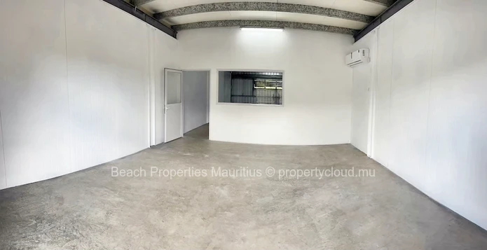 75m² Commercial / Retail / Office space in Black River