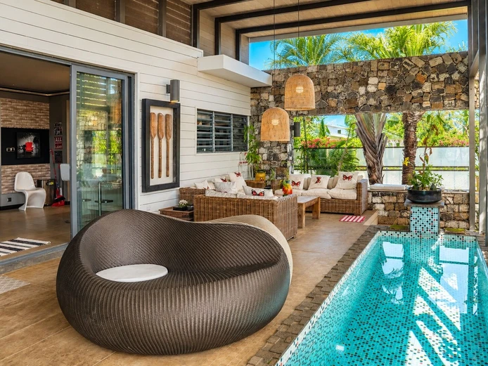 Maison d’architecte avec piscine à vendre à Flic en Flac