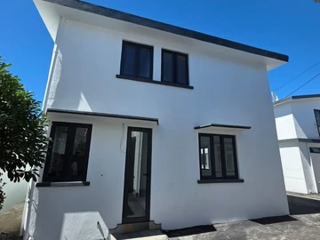 3 Bedroom Townhouse, Duplex