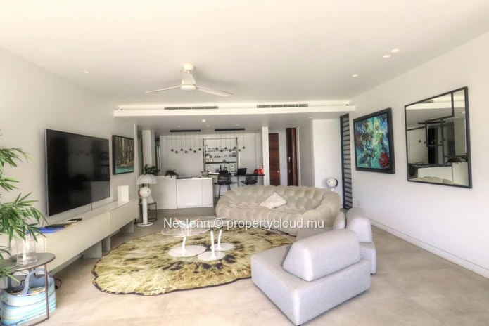 Beachfront Appartment: Luxury Coastal Living in Péreybère