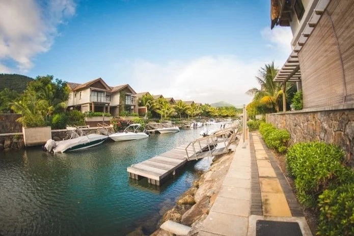 Appartement à louer dans la Marina à Rivière Noire, Île Maurice