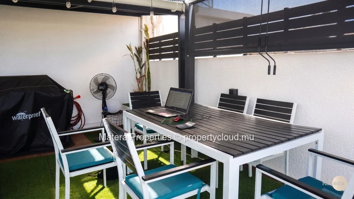 Townhouse de 3 chambres décorée avec goût à Flic en Flac