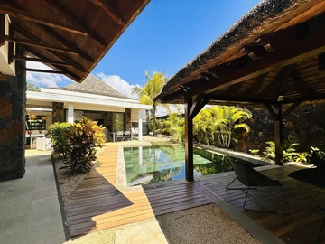 4 Bedroom Villa