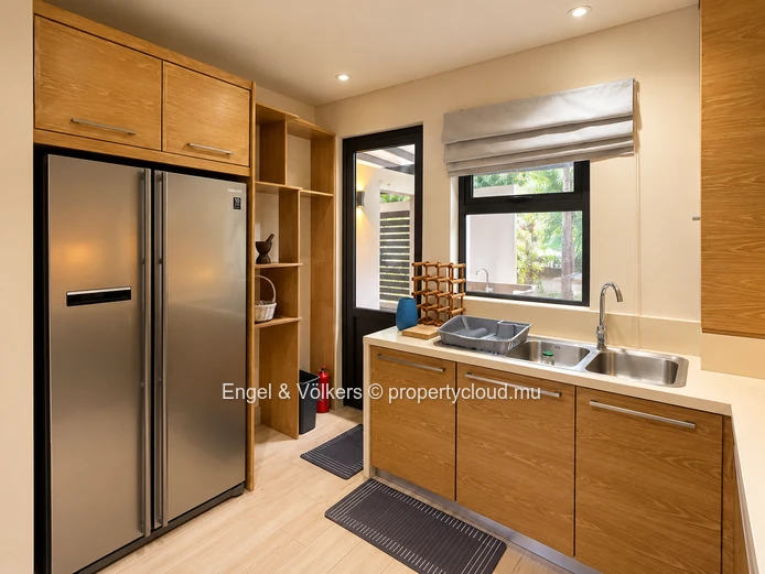Waterfront Living at La Balise Marina – 3-Bedroom Duplex